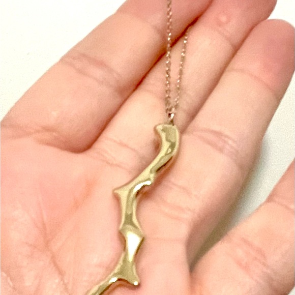 Stella & Dot Coral Pendant Necklace - Picture 2 of 3